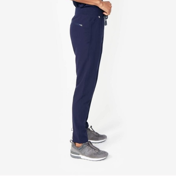 Figs Castelar Slim Pocket Scrub Pants Navy XL NEW - Picture 2 of 16